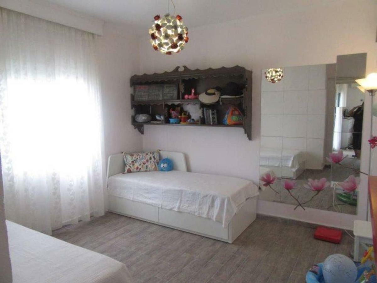 Pefkohori Apart. Near The Beach With Indor Parking And Yard Exteriér fotografie