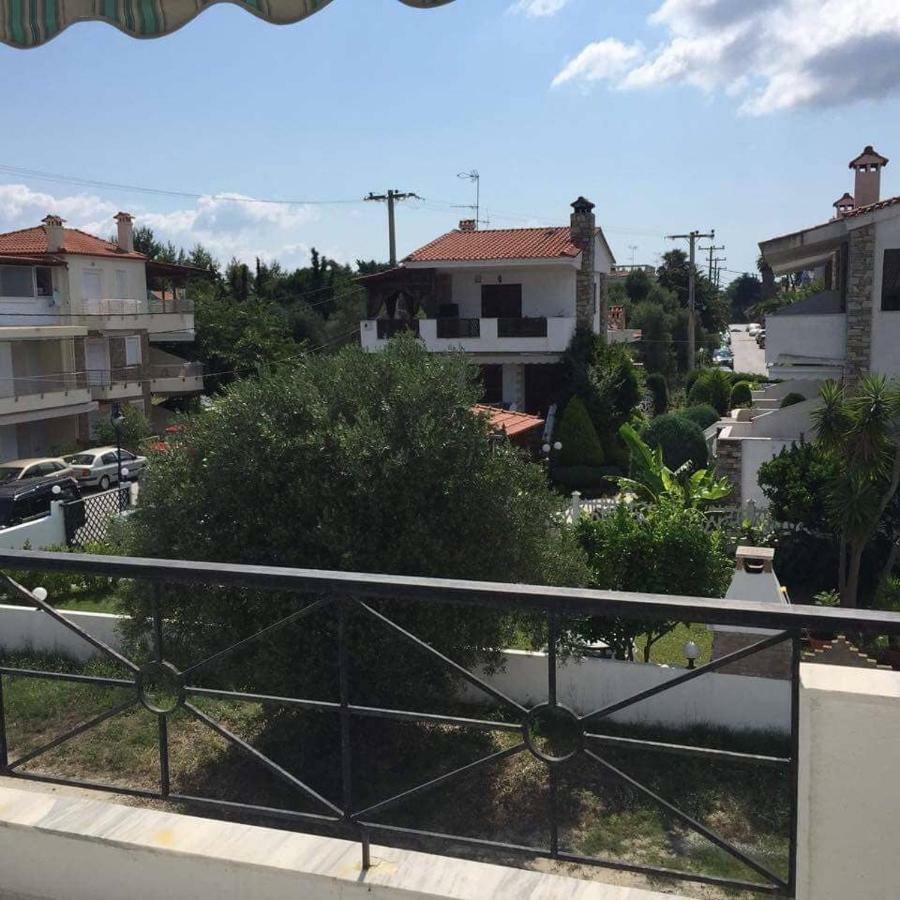 Pefkohori Apart. Near The Beach With Indor Parking And Yard Exteriér fotografie